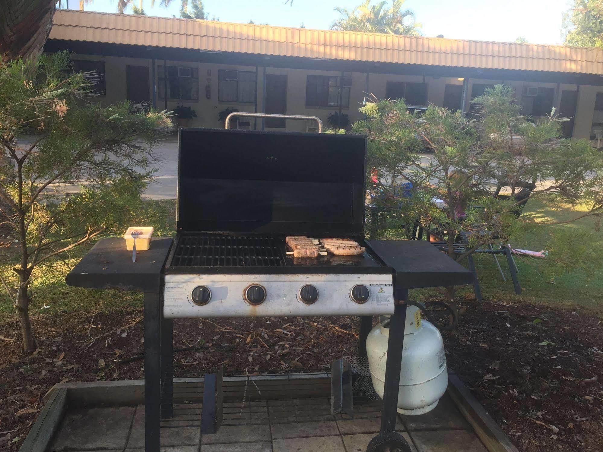 Bargara Motor Inn - Pet Friendly Exterior photo